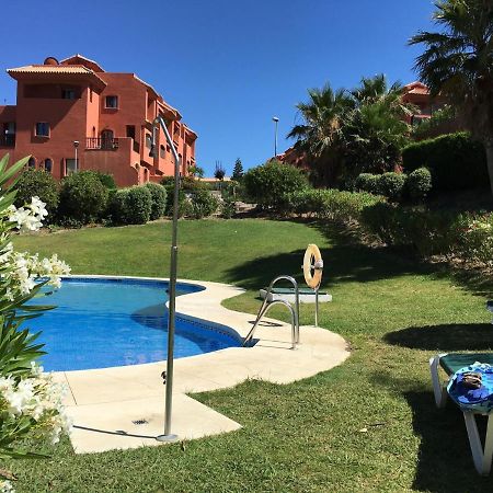 Luxury 2-Bedrooms & Bathrooms Estepona Apartment מראה חיצוני תמונה