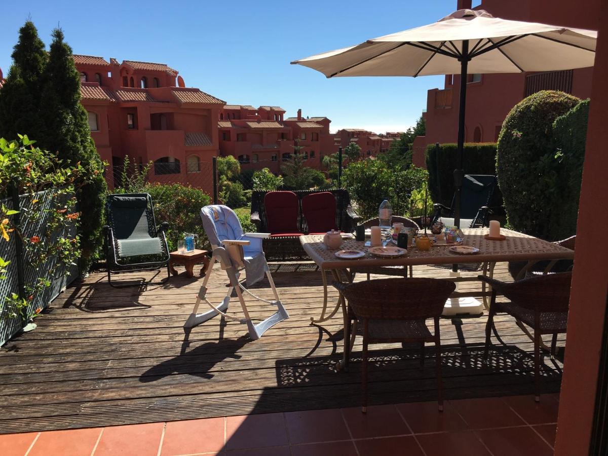 Luxury 2-Bedrooms & Bathrooms Estepona Apartment מראה חיצוני תמונה