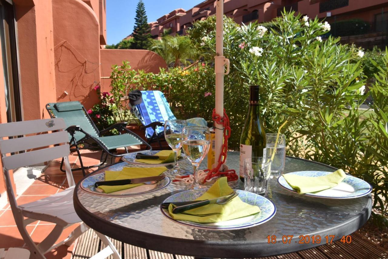 Luxury 2-Bedrooms & Bathrooms Estepona Apartment מראה חיצוני תמונה