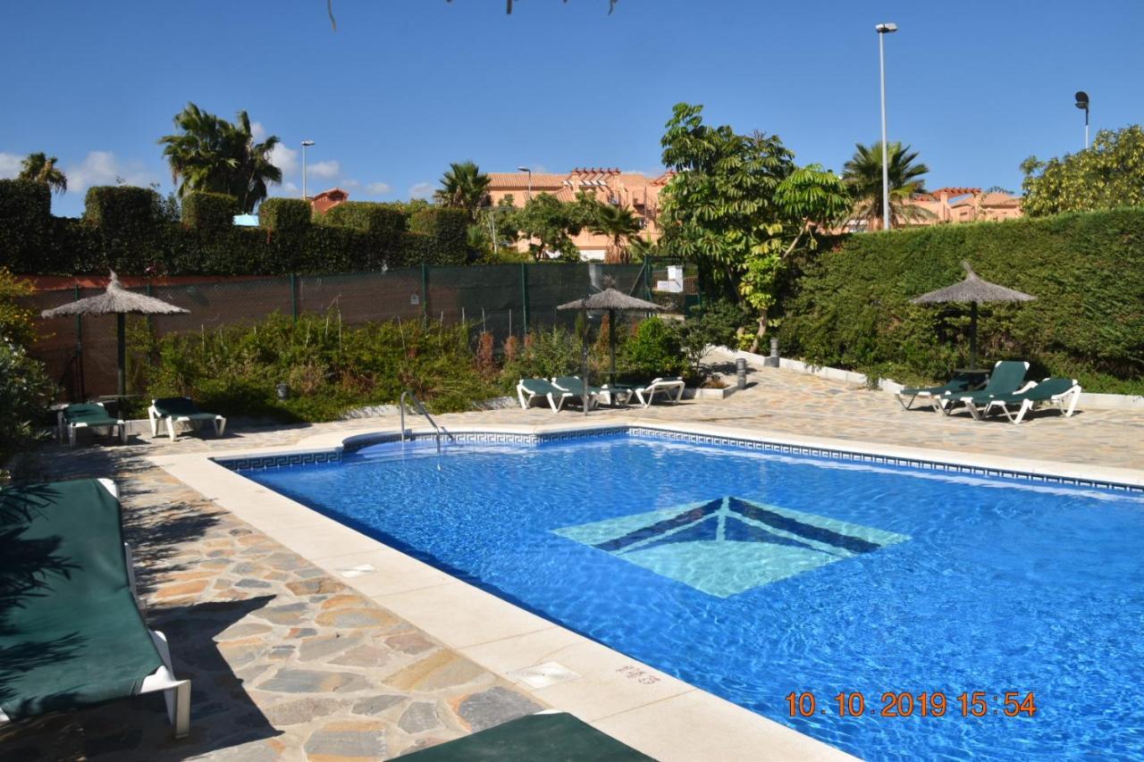Luxury 2-Bedrooms & Bathrooms Estepona Apartment מראה חיצוני תמונה